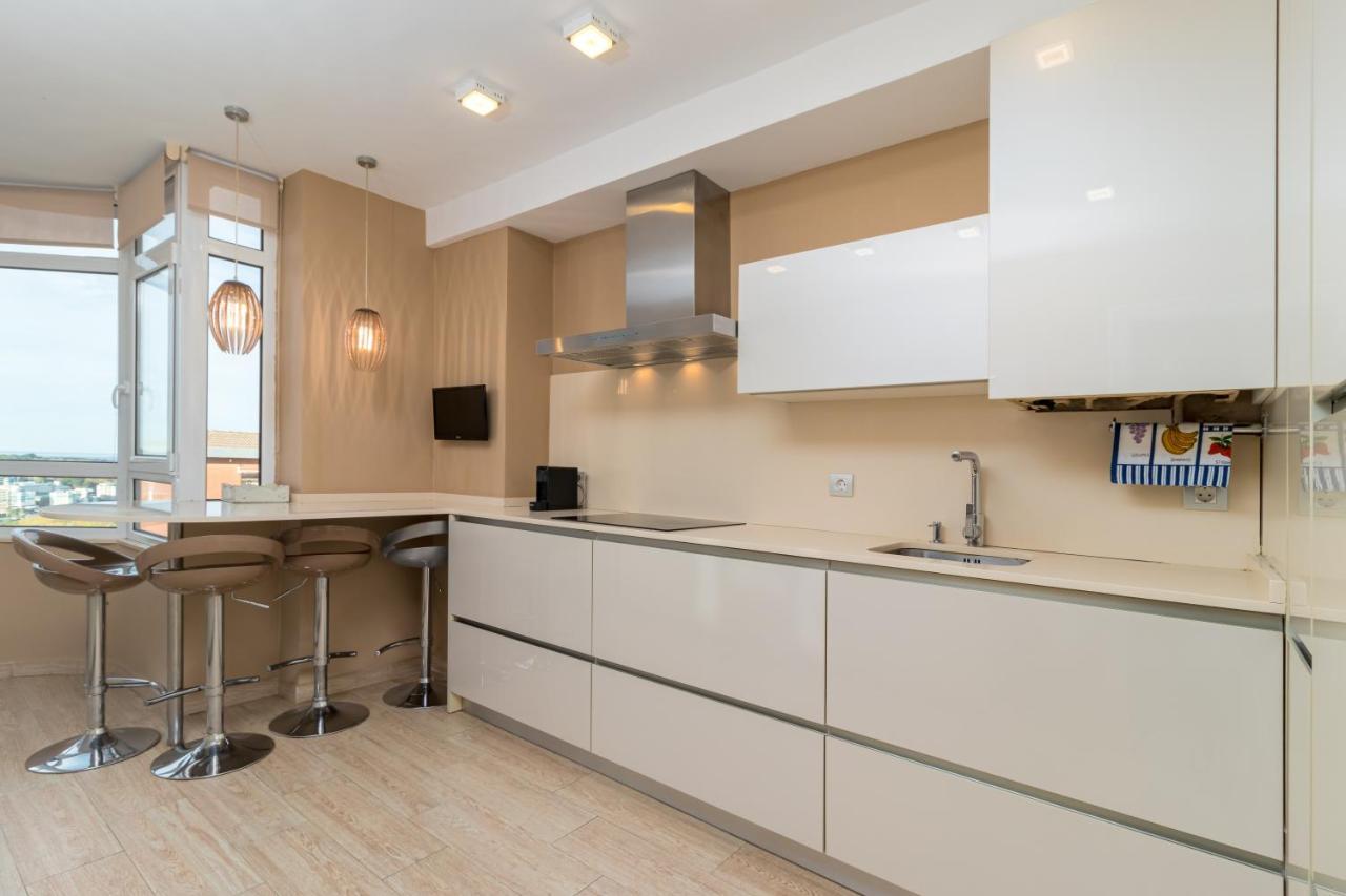 Apartamento Luminoso Cerca Playa Sardinero Con Parking Privado Santander Exterior foto
